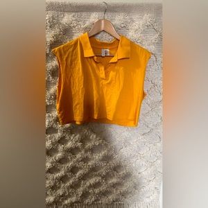 Yellow crop top!
